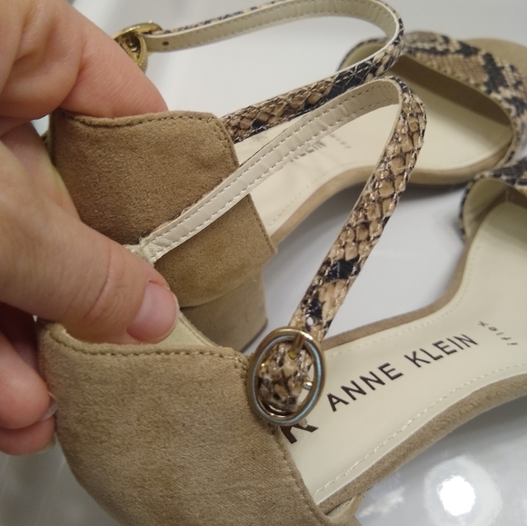 ANNE Klein Camila Snake Print Block Heel Sandals Size 6.5 - Picture 12 of 12